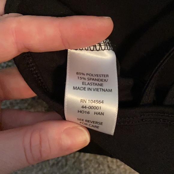 GAIAM black sports bra - Picture 4 of 4